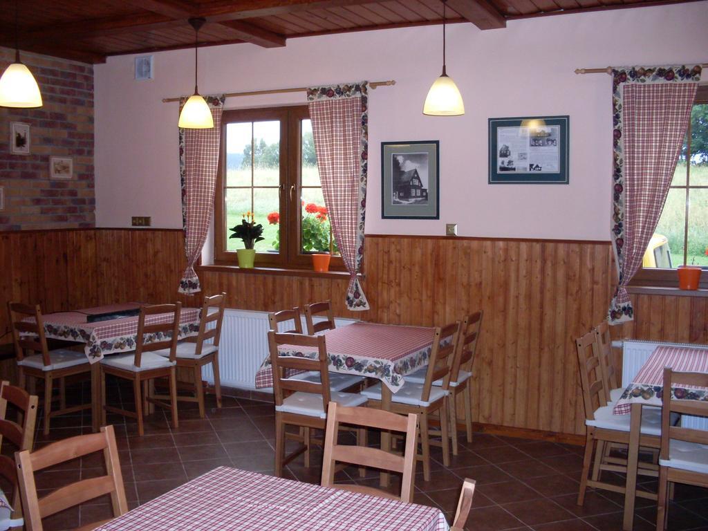 Penzion Jizerka Jablonec nad Nisou Bagian luar foto