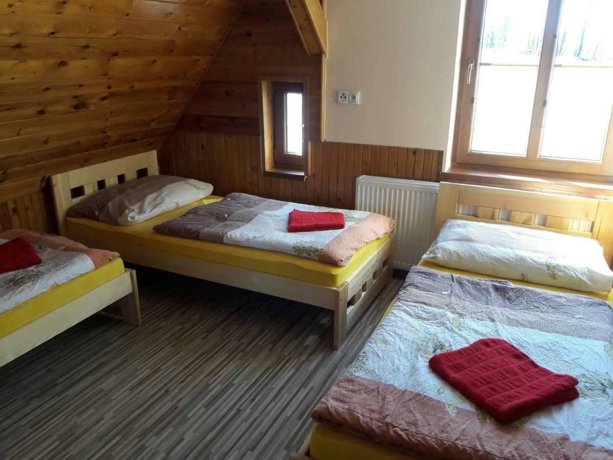 Penzion Jizerka Jablonec nad Nisou Bagian luar foto